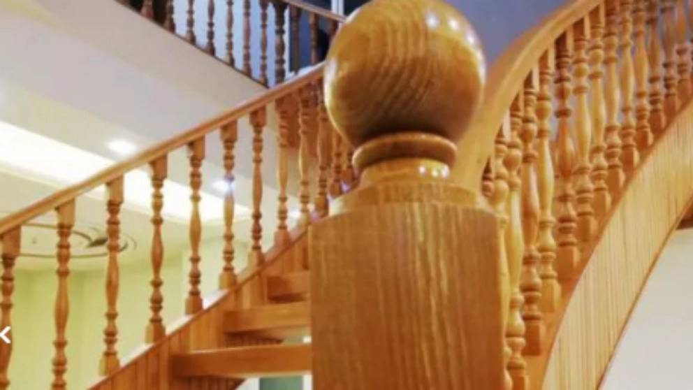 نرده چوبی و مزایای استفاده از آن